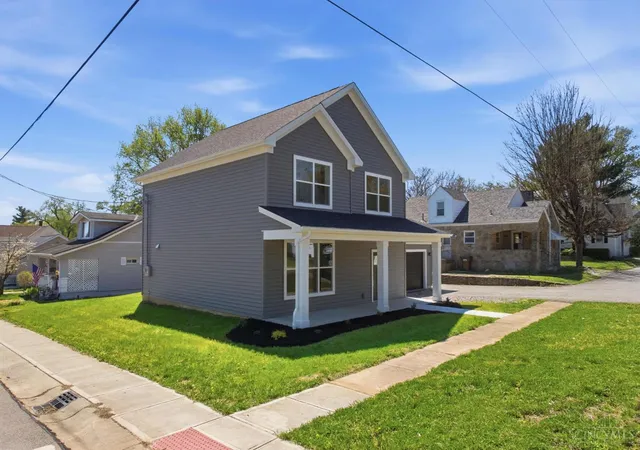 Homes for sale in Williamsburg, OH | 192 N Broadway St, Williamsburg, OH 45176 | MLS# 1874884