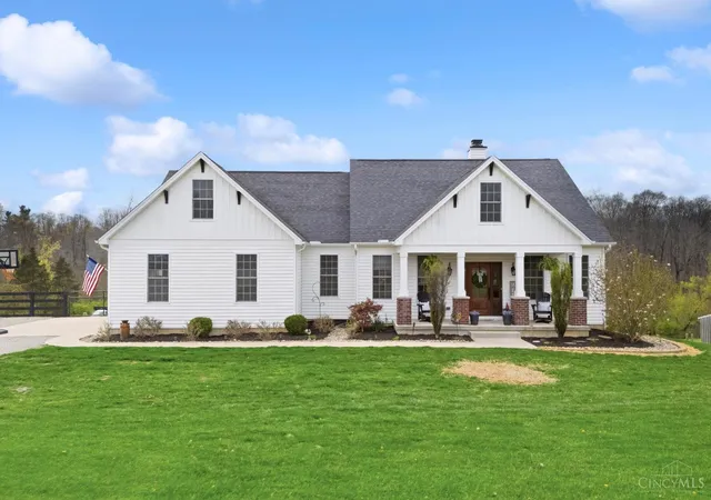 2nd image of 1158 Pyle Rd, Clarksville, OH 45113 | MLS# 1874982
