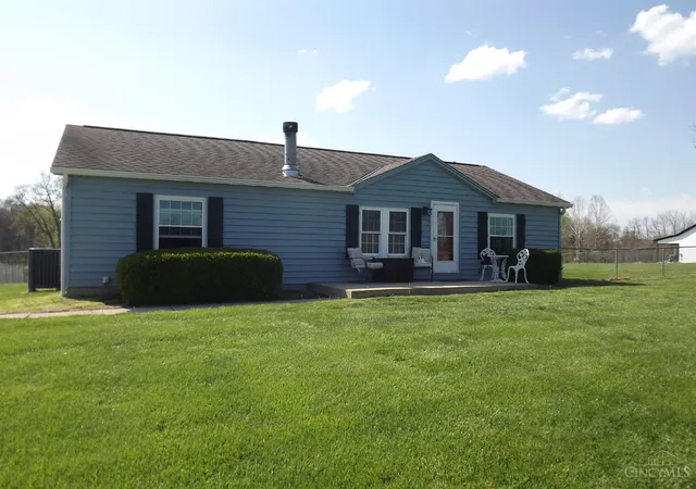 Homes for sale in Franklin Twp, OH | 3499 Penny Rd, Franklin Twp, OH 45120 | MLS# 1874966