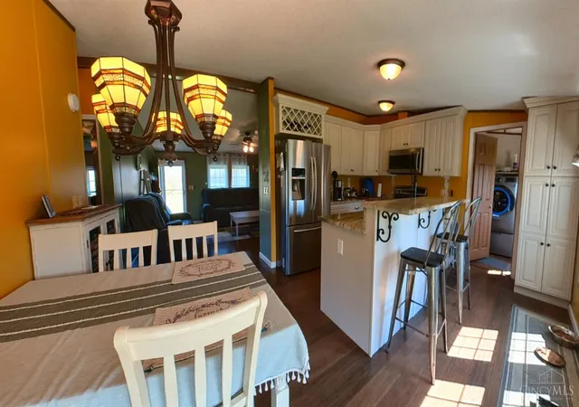 Homes for sale in Franklin Twp, OH | 3499 Penny Rd, Franklin Twp, OH 45120 | MLS# 1874966