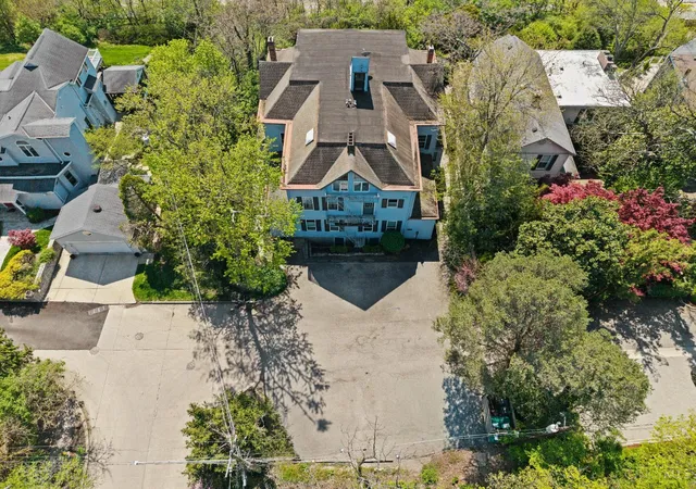 Photo 2 of Townhouse for sale at 3248 Columbia Pkwy #5, Cincinnati, OH 45226 | MLS# 1875009 | Listing updated on 2026-08-06