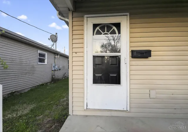 3rd image of 6473 Betts Ave, North College Hill, OH 45239 | MLS# 1874230