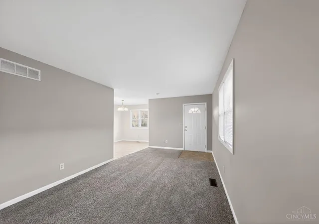 4th image of 6473 Betts Ave, North College Hill, OH 45239 | MLS# 1874230