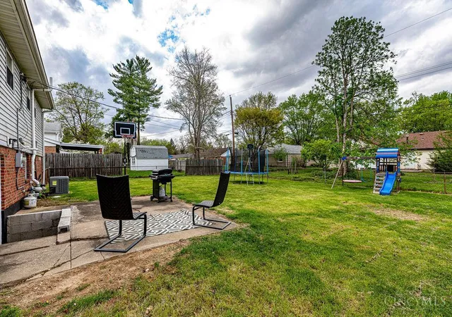 Homes for sale in Oxford, OH | 422 W Chestnut, Oxford, OH 45056 | MLS# 1875484