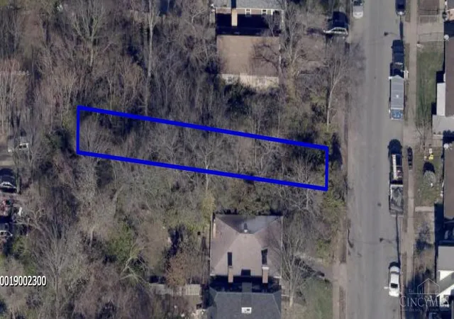 1st image of 825 Wells St, Cincinnati, OH 45205 | MLS# 1875699
