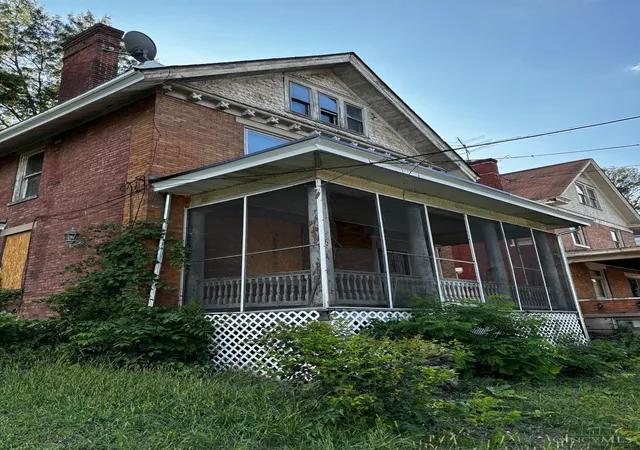 1st image of 1883 Baltimore Ave, Cincinnati, OH 45225 | MLS# 1872759