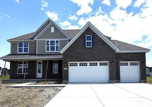 Homes for sale in Monroe, OH | 400 David Lee Ct, Monroe, OH 45050 | MLS# 1875714
