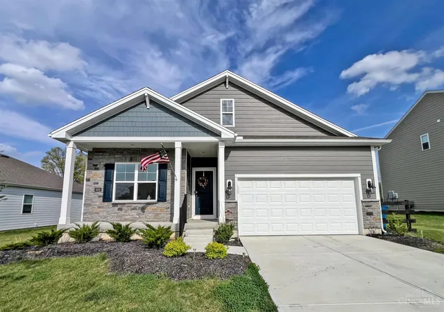 1st image of 3692 Heritage Farm Ln, Amelia, OH 45102 | MLS# 1875588