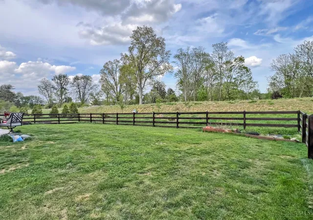 27th image of 3692 Heritage Farm Ln, Amelia, OH 45102 | MLS# 1875588