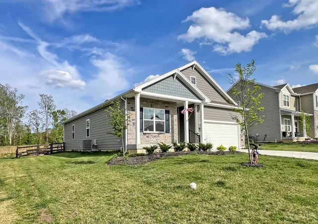 2nd image of 3692 Heritage Farm Ln, Amelia, OH 45102 | MLS# 1875588