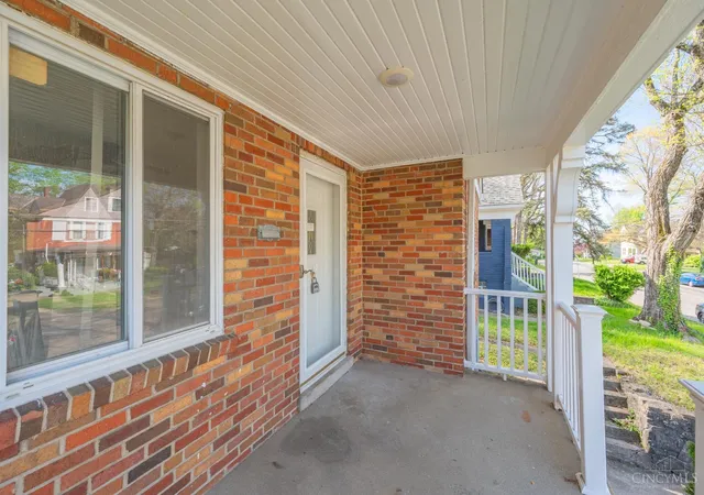 Homes for sale in Cincinnati, OH | 5866 Kennedy Ave, Cincinnati, OH 45213 | MLS# 1875089