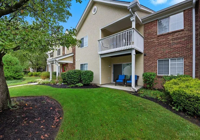 Homes for sale in Loveland, OH | 12041 Carrington Ln, Loveland, OH 45140
