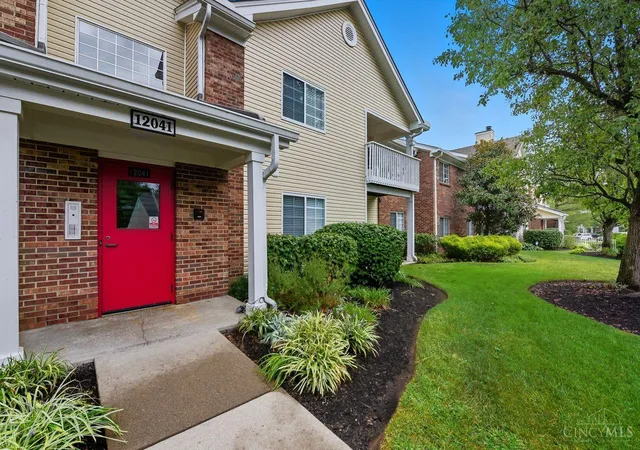 Homes for sale in Loveland, OH | 12041 Carrington Ln, Loveland, OH 45140
