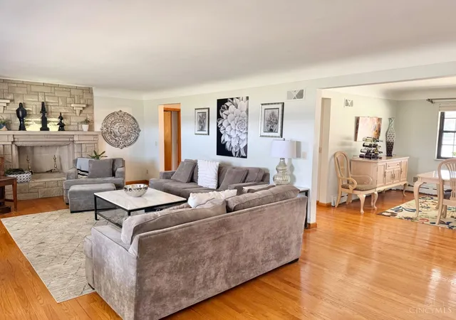 4th image of 4911 North Bend Rd, Cincinnati, OH 45211 | MLS# 1876171