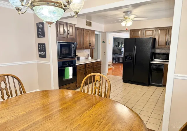 5th image of 4911 North Bend Rd, Cincinnati, OH 45211 | MLS# 1876171