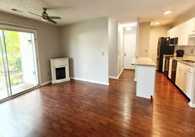 Homes for sale in Symmes Twp, OH | 12051 Carrington Ln #103, Symmes Twp, OH 45140 | MLS# 1876087