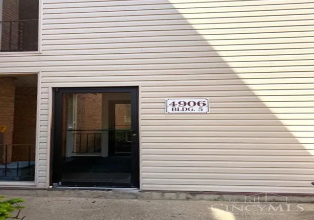 2nd image of 4906 Chalet Dr #4, St Bernard, OH 45217 | MLS# 1876235