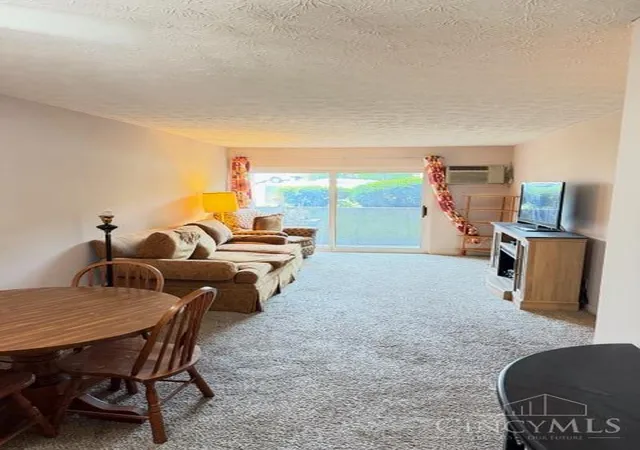Homes for sale in St Bernard, OH | 4906 Chalet Dr #4, St Bernard, OH 45217 | MLS# 1876235