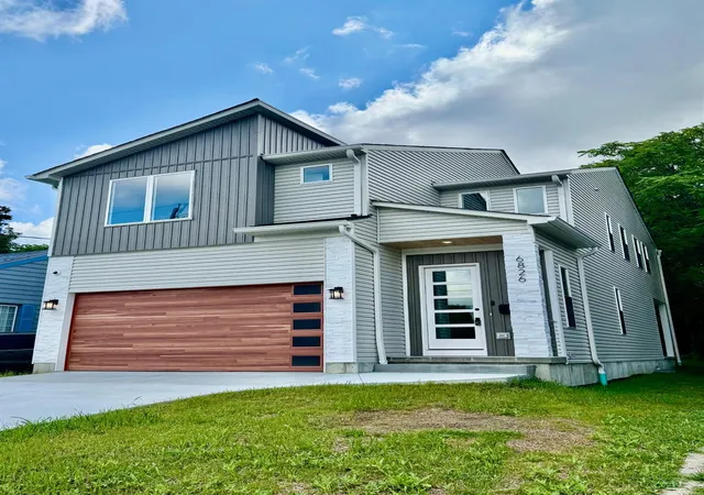 Photo 1 of Single family home for sale at 6826 Bantry Ave, Cincinnati, OH 45213 | MLS# 1876164 | Listing updated on 2026-10-05