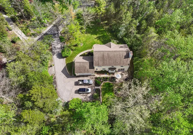 26th image of 642 Springs Ln, Union Twp, OH 45255 | MLS# 1876005