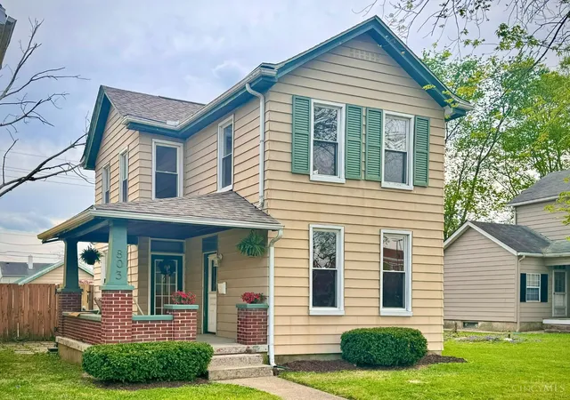 Photo 3 of Sale Pending at 803 Cereal Ave, Hamilton, OH 45013 | MLS# 1876283 | Listing updated on 2026-09-18