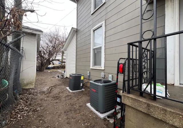 36th image of 40 Crawford St, Middletown, OH 45044 | MLS# 1876583