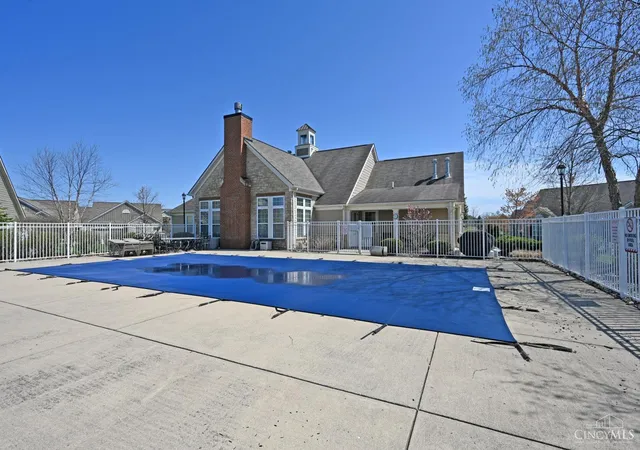 Homes for sale in Liberty Twp, OH | 6845 Liberty Cir, Liberty Twp, OH 45069 | MLS# 1876450