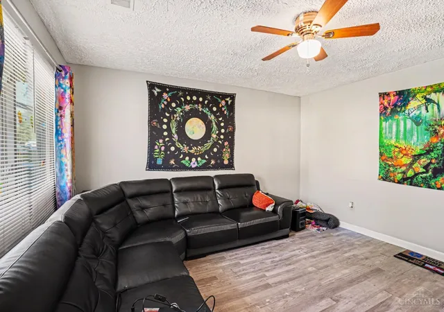 Photo 3 of Single family home for sale at 3090 Deshler Dr, Colerain Twp, OH 45251 | MLS# 1876593 | Listing updated on 2026-09-09