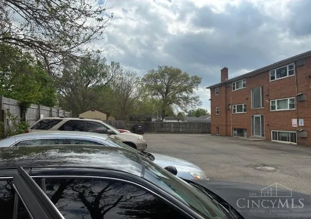 2nd image of 7240 Longwood Ct, Cincinnati, OH 45239