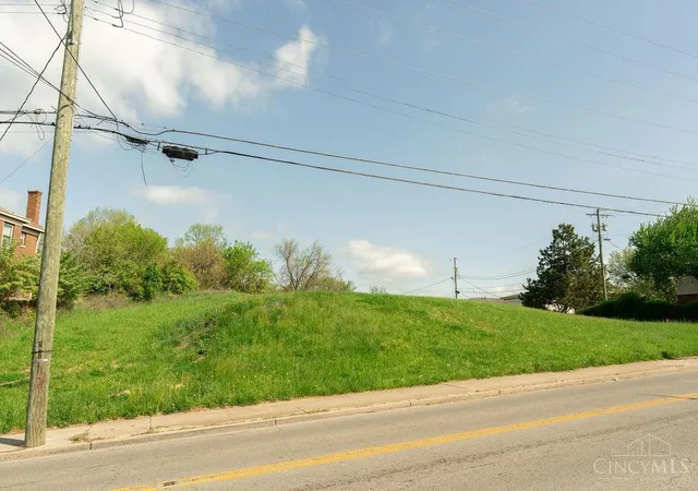 Photo 3 of Land for sale at 38 Clinton Springs Ave, Cincinnati, OH 45217 | MLS# 1874367 | Listing updated on 2026-07-15