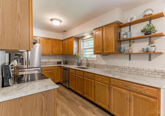 3rd image of 114 Winding Trails Dr, Williamsburg, OH 45176 | MLS# 1876182