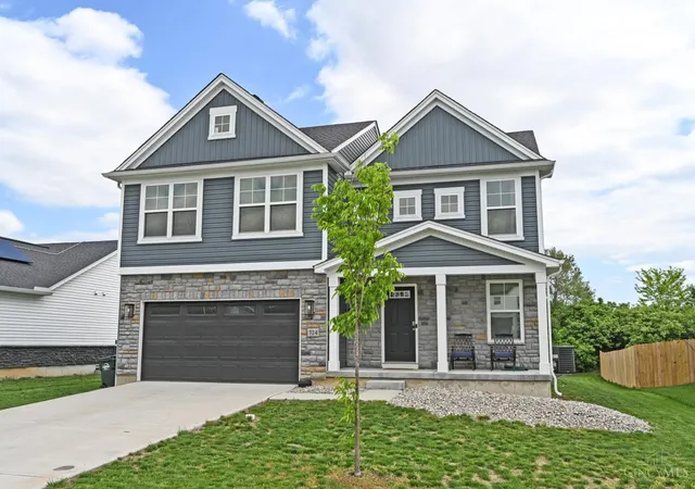 1st image of 724 Brelsford Ave, Trenton, OH 45067 | MLS# 1876716