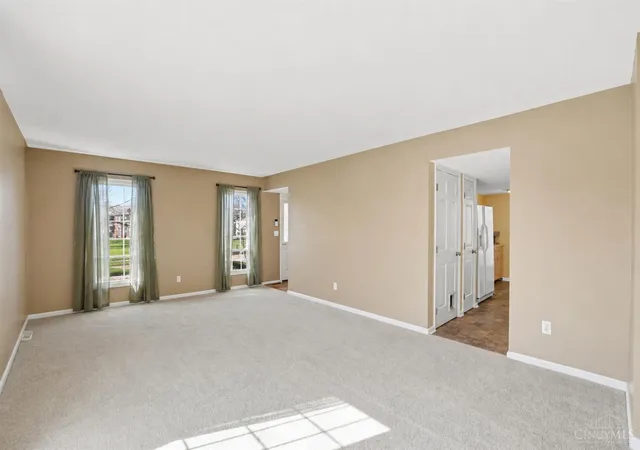 Homes for sale in Sycamore Twp, OH | 10850 Ponds Ln #6, Sycamore Twp, OH 45242 | MLS# 1876723