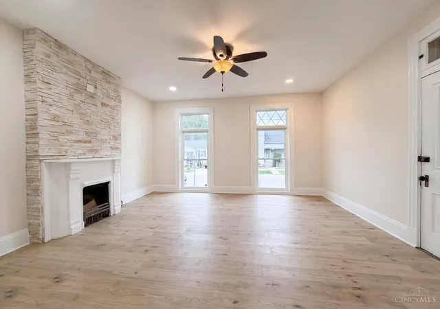 Photo 2 of Sale Pending at 233 S C St, Hamilton, OH 45013 | MLS# 1876733 | Listing updated on 2026-08-31
