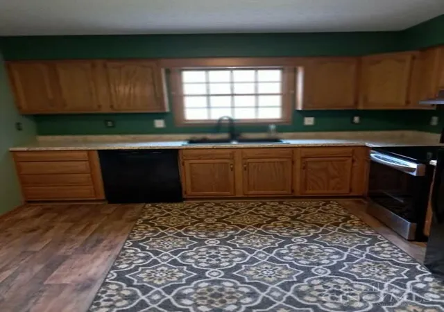 Homes for sale in Hillsboro, OH | 116 Springlake Ave, Hillsboro, OH 45133