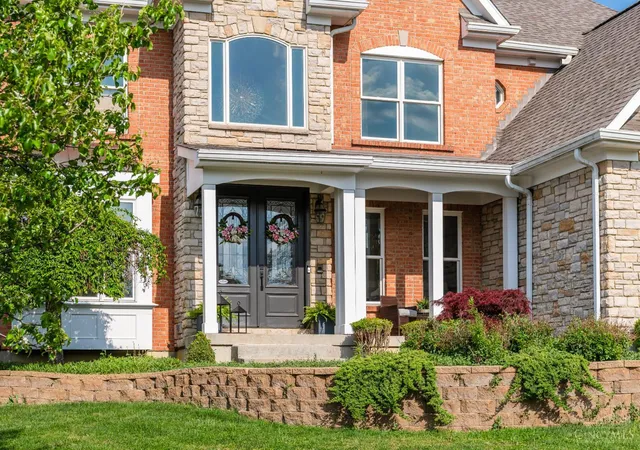 Photo 2 of Single family home for sale at 7254 Barrister Ct, West Chester, OH 45069 | MLS# 1871923 | Listing updated on 2026-09-12