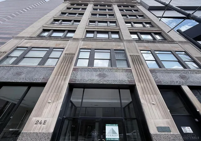 Homes for sale in Cincinnati, OH | 26 E Sixth St, Cincinnati, OH 45202