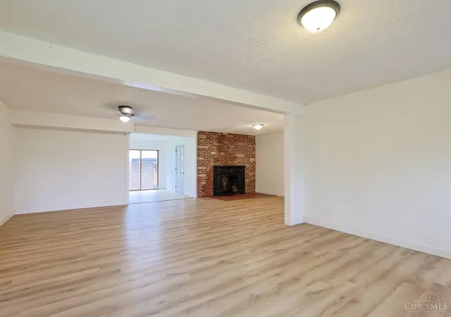 Photo 3 of Single family home for sale at 76 Stivers Rd, Aberdeen, OH 45101 | MLS# 1876854 | Listing updated on 2026-10-20
