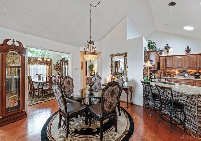 5th image of 1434 Cotswold, Hamilton, OH 45013