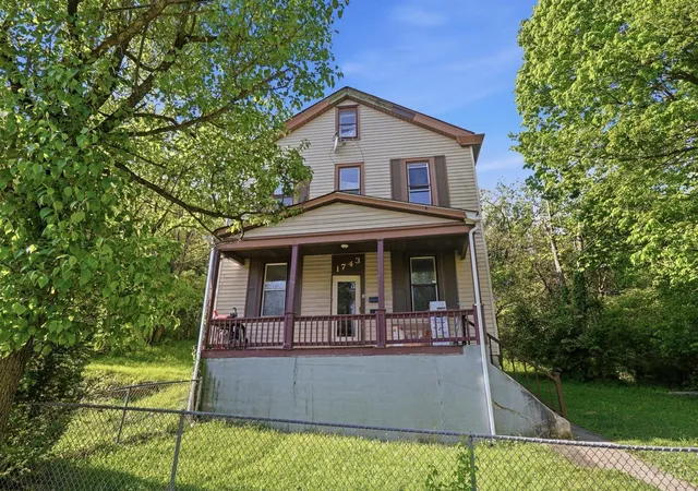 1st image of 1743 Baltimore Ave, Cincinnati, OH 45225 | MLS# 1876970