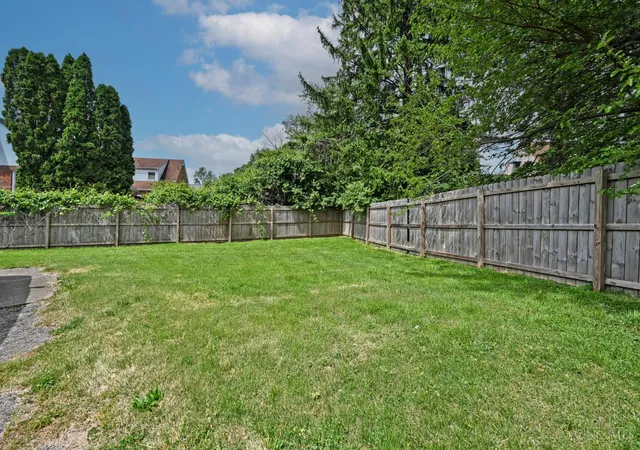 2nd image of 3305 Queen City Ave, Cincinnati, OH 45238