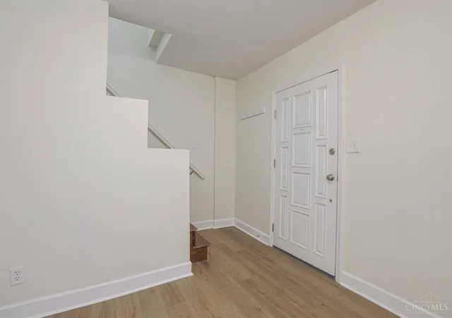 5th image of 2956 Henshaw Ave, Cincinnati, OH 45225 | MLS# 1877040