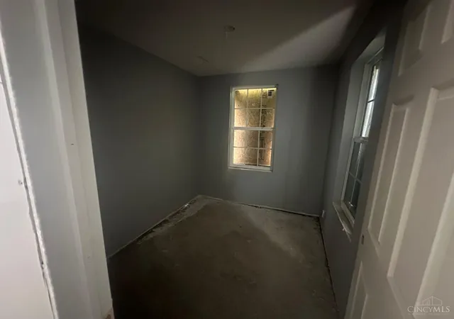 Photo 3 of Single family home for sale at 53 N Lansdowne Ave, Dayton, OH 45417 | MLS# 1877061 | Listing updated on 2026-10-13
