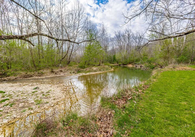 Homes for sale in Monroe Twp, OH | 1919 Beasley Fork Rd, Monroe Twp, OH 45693 | MLS# 1877174