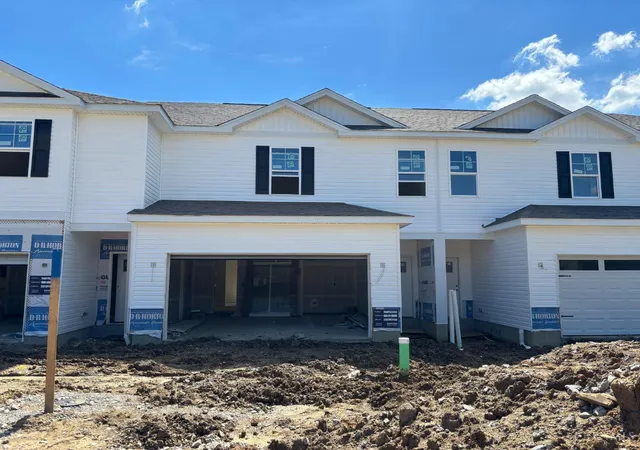 Homes for sale in Batavia Twp, OH | 4032 Willow Grove Dr, Batavia Twp, OH 45102 | MLS# 1877259