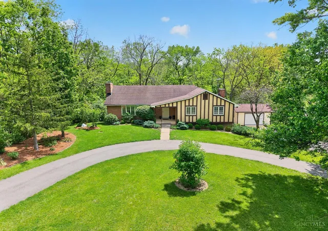 1st image of 1751 Oregonia Rd, Lebanon, OH 45036 | MLS# 1877165
