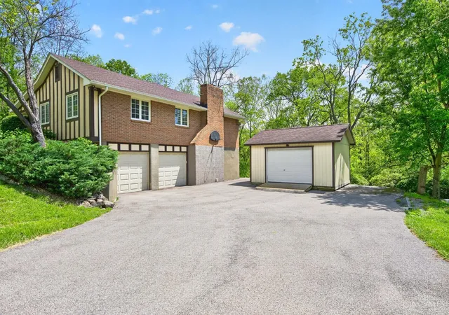 2nd image of 1751 Oregonia Rd, Lebanon, OH 45036 | MLS# 1877165