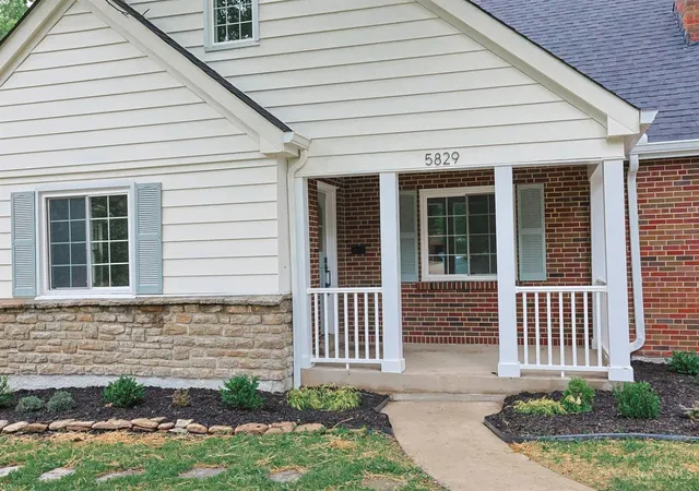 Homes for sale in Cincinnati, OH | 5829 Pandora Ave, Cincinnati, OH 45213 | MLS# 1877176