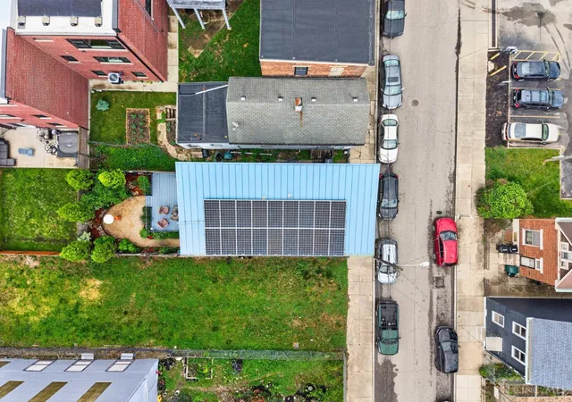 Homes for sale in Cincinnati, OH | 4017 Gulow St, Cincinnati, OH 45223 | MLS# 1876206