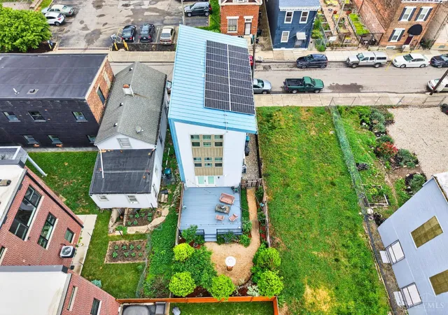 Homes for sale in Cincinnati, OH | 4017 Gulow St, Cincinnati, OH 45223 | MLS# 1876206